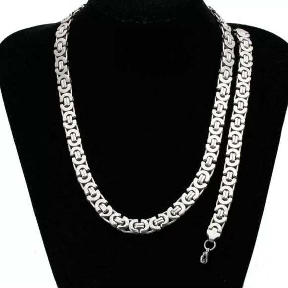 **SOLD** Silver Stainless Steel Flat Byzantine Lin - Picture 6 of 6